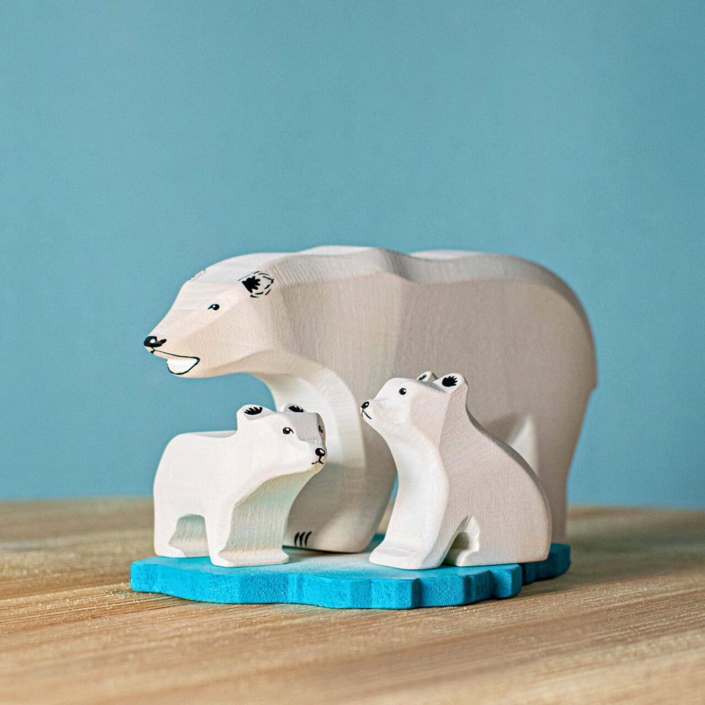 Wooden Animals - Polar Bears & Ice Floe - Set of 4