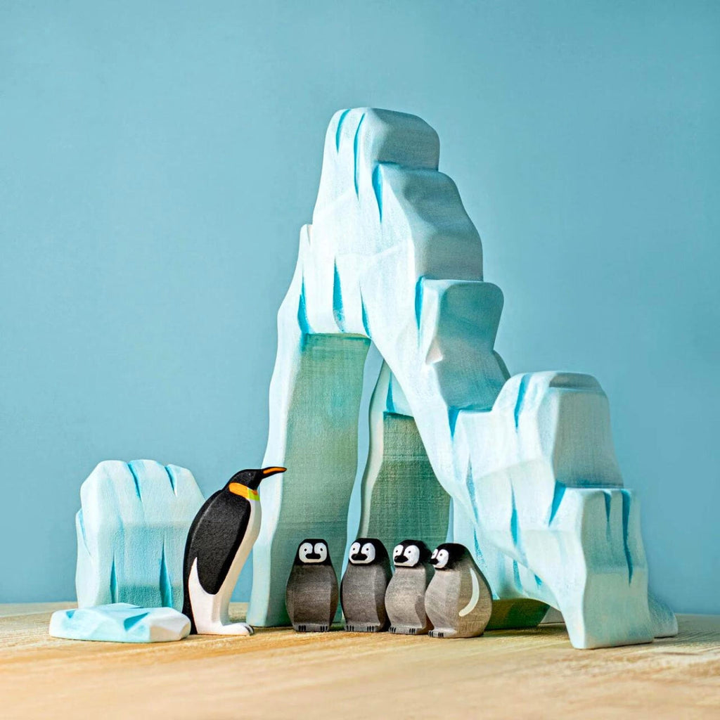 Wooden Bird - Emperor Penguin Male