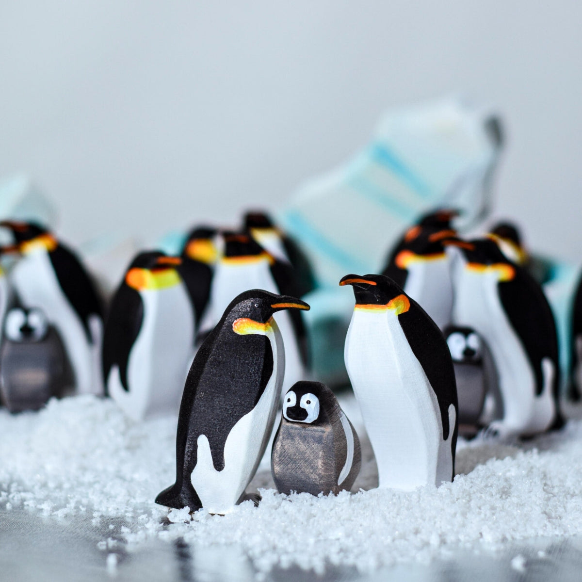 Wooden Bird - Emperor Penguin Male